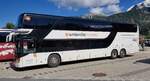 Setra S 431 DT der Busvermietung UMBRELLA Mobility steht auf dem Busparkplatz am Knigsee, 09-2022