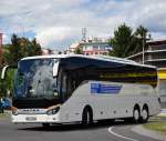 Setra 500er-Serie/478584/setra-516-hd-vom-koenitzer-omnibusbetrieb Setra 516 HD vom Knitzer Omnibusbetrieb aus der BRD im Juni 2015 in Krems.