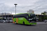 Setra 500er-Serie/501991/blaguss-slovakia-sro-setra-s-515 Blaguss Slovakia S.r.o. Setra S 515 HD als Flixbus Triest - Wien am Hauptbahnhof, 24.05.2016