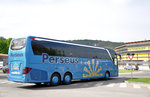 Setra 500er-Serie/514391/luxusliner-setra-516-hdh-von-perseus Luxusliner Setra 516 HDH von Perseus Reisen aus der BRD in Krems gesehen.
