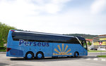 Setra 500er-Serie/514392/luxusliner-setra-516-hdh-von-perseus Luxusliner Setra 516 HDH von Perseus Reisen aus der BRD in Krems gesehen.