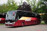 Setra 516 HD von Marti Reisen aus der Schweiz in Krems gesehen.