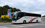 Setra 515 HD von Toscana Bus aus Italien in Krems gesehen.