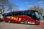 Setra 515 HD von WALZ Reisen aus der BRD in Krems.
