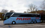 Setra 500er-Serie/596577/setra-516-hdh-von-pfleger-reisen Setra 516 HDH von Pfleger Reisen aus sterreich in Krems.