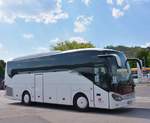 Setra 500er-Serie/633180/setra-511-hd-von-partsch-reisen Setra 511 HD von PARTSCH Reisen aus sterreich 06/2017 in Krems.