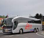 Volvo B11R Sunsundegui von Sato tour aus Spanien im Mai 2015 in Krems unterwegs.