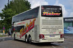 Van Hool  Bistro Bus  von Tieber Reisen/Reisebro aus sterreich in Krems gesehen.