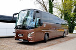 VDL Futura von Bus Travel aus PL in Drnstein/Wachau/Niedersterreich gesehen.