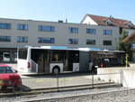 mercedes-benz-citaro-ii-facelift/755709/vzo---mercedes-citaro-nr-118 VZO - Mercedes Citaro Nr. 118 * Weiss * (Baujahr 2008) am Bahnhof in Bubikon am 13.9.21. Leider werden alle Citaro Gelenkbusse von 2008 mit der alten VZO-Lackierung bis Ende Jahr verkauft. 