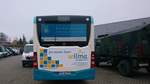 ....Stadtbus Neubrandenburg das Heck vom Citaro NB SW 596 mit seiner Werbung fr Wilma Pflegedienst und das Umsteigen auf den Bus (Dezember 2017)
