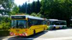 Luxemburg, Clemency, der TICE (tramways intercommunaux du canton d'Esch) Mercedes 0 405 leistet dem TICE 26 CITELIS Pannenhilfe. 19.07.2014