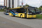 man-lions-city/510952/man-niederflurbus-3-generation-stand-als MAN Niederflurbus 3. Generation stand als SEV-Bus für RB11(Rostock-Tessin)vor dem Rostocker Hbf.05.08.2016