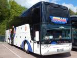 Van Hool T9xx/910354/van-hool-t918-von-stewa-aus Van Hool T918 von Stewa aus Deutschland im Stadthafen Sassnitz.