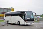 Setra 515 HD von Blaguss Reisen aus Wien in Krems.