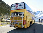 bern-postauto-schweiz-ag/679150/schweizer-postbus-der-marke-vanhool-nr Schweizer Postbus der Marke VanHool Nr. 11009 auf dem Flelapss am 12. Oktober 2019