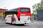 Setra 511 HD von Blaguss Reisen aus Wien in Krems gesehen.