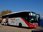 wien-blaguss-reisen-gmbh/585021/setra-517-hd-rolli-tours-von Setra 517 HD 'Rolli Tours' von Blaguss Reisen aus Wien in Krems.