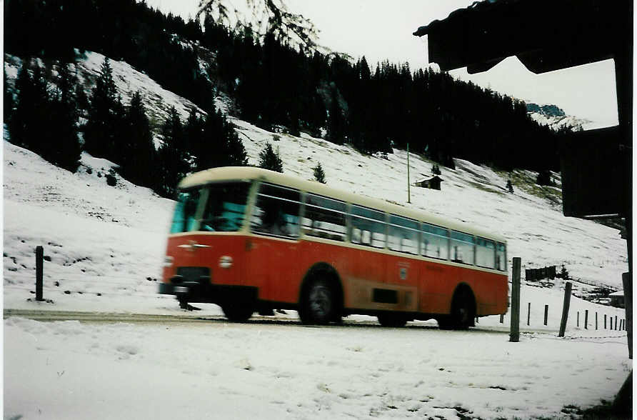 (002'531) - AFA Adelboden - Nr. 22/BE 345'197 - FBW/Tscher (ex P 25'502) im Januar 1988 in Adelboden, Gilbach