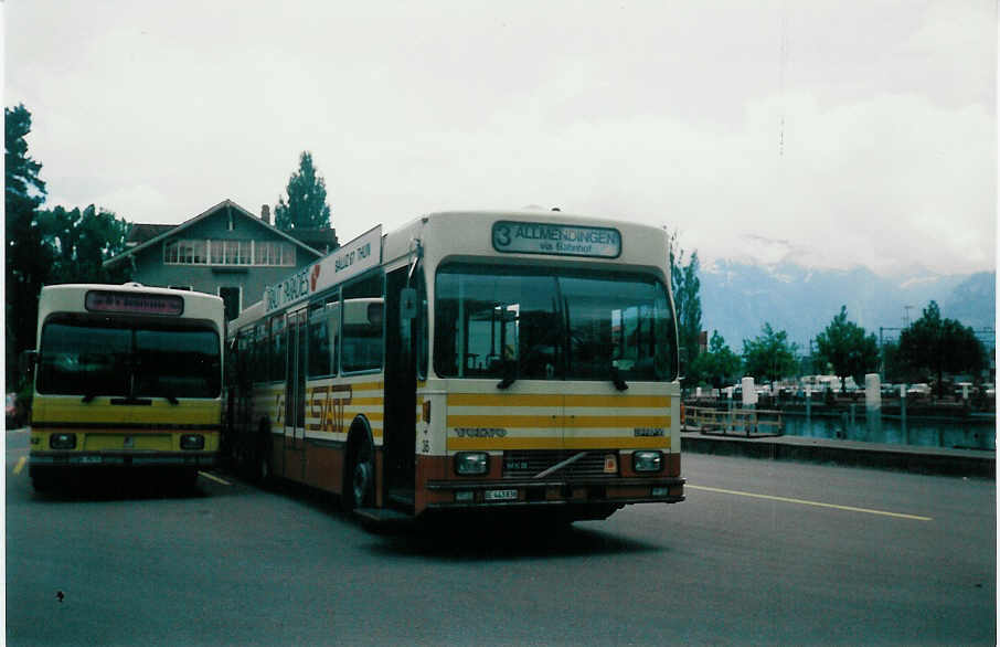 (012'600B) - SAT Thun - Nr. 36/BE 443'836 - Volvo/R&J am 14. Juni 1995 bei der Schifflndte Thun