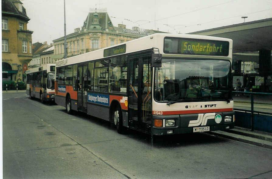 (017'113) - Dr. Richard - Nr. R1543/W 1135 LO - Grf&Stift am 24. Mai 1997 beim Bahnhof Wien-Hietzing