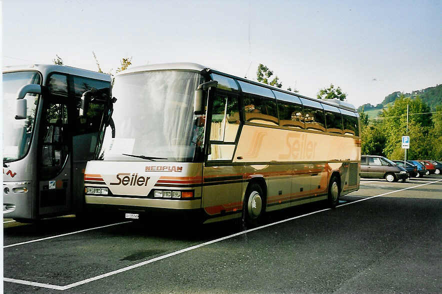 (042'617) - Seiler, Gerlafingen - SO 135'569 - Neoplan am 16. August 2000 in Thun, Seestrasse