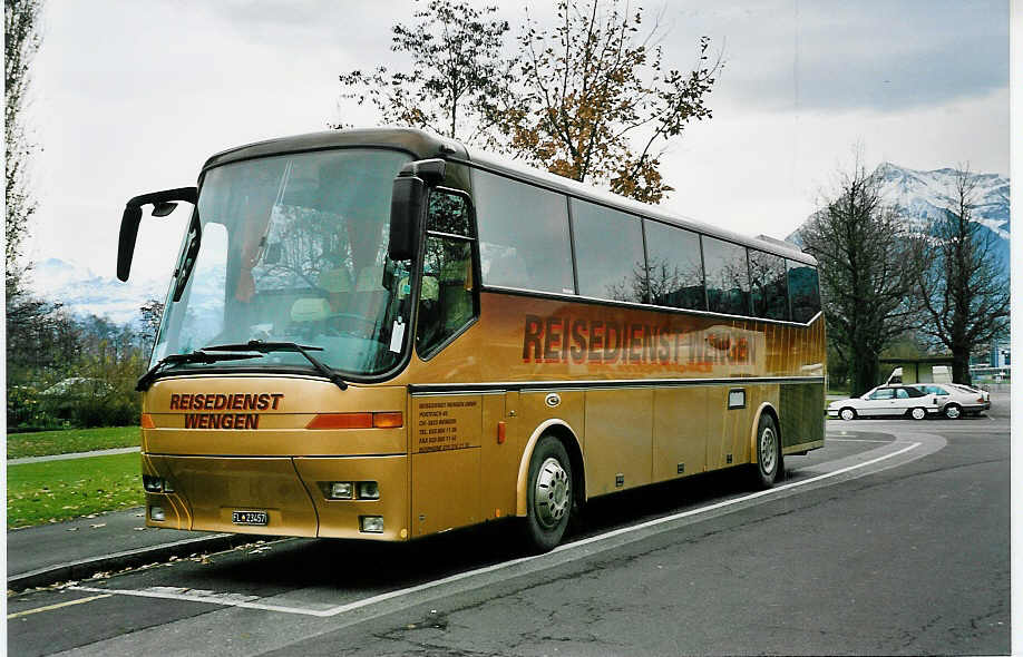 (044'017) - Reisedienst, Wengen - FL 23'457 - Bova am 6. Dezember 2000 in Thun, Lachen