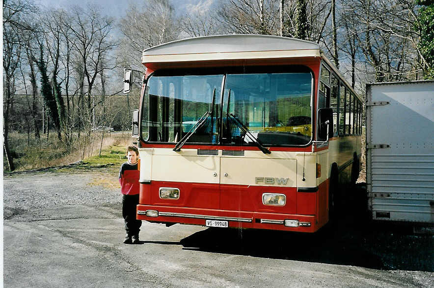 (044'921) - Evasion, St-Maurice - VS 99'948 - FBW/Hess (ex YSC Yverdon) am 20. Februar 2001 in St-Maurice, Garage