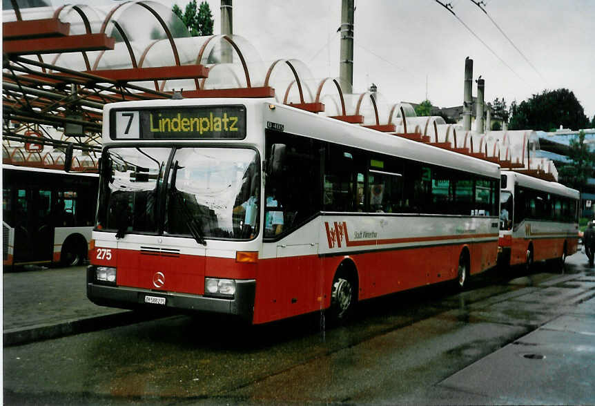 (048'512) - WV Winterthur - Nr. 275/ZH 588'275 - Mercedes am 18. Juli 2001 beim Hauptbahnhof Winterthur