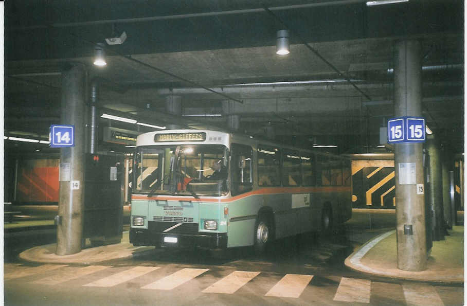 (074'632) - TPF Fribourg - Nr. 24/FR 300'217 - Volvo/R&J (ex GFM Fribourg Nr. 24) am 12. Februar 2005 in Fribourg, Busbahnhof