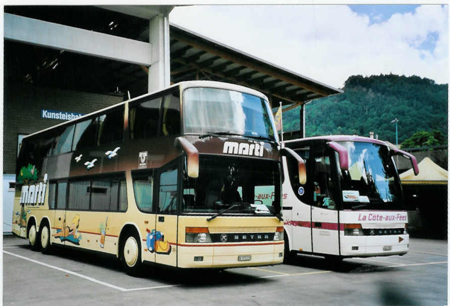 (078'216) - Marti, Kallnach - Nr. 25/BE 572'225 - Setra am 5. Juli 2005 in Thun, Grabengut