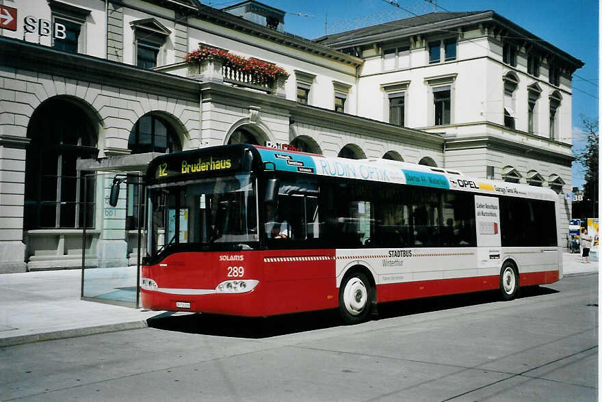 (080'037) - SW Winterthur - Nr. 289/ZH 730'289 - Solaris am 28. August 2005 beim Hauptbahnhof Winterthur