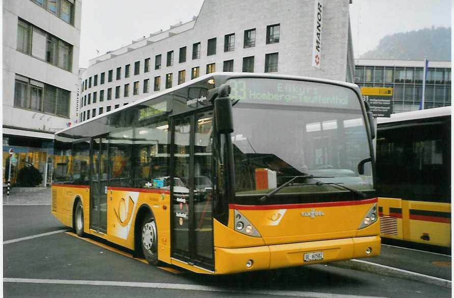 (081'829) - Burri, Teuffenthal - BE 60'582 - Van Hool am 12. Dezember 2005 beim Bahnhof Thun