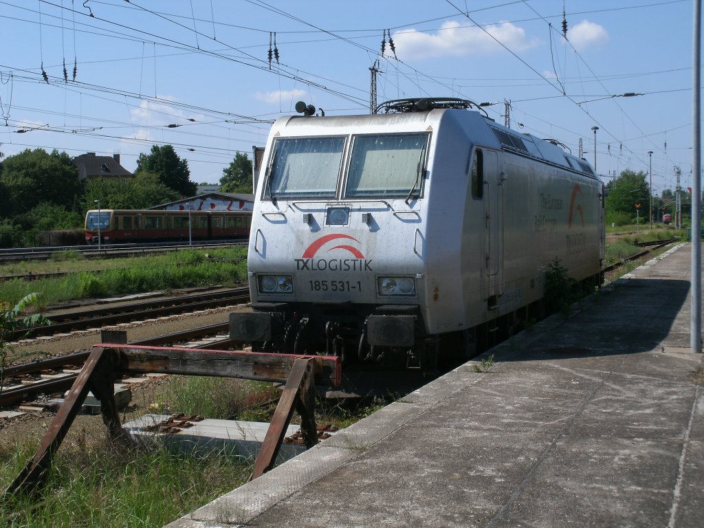 185 531 am 12.Juni 2011 in Berlin Lichtenberg,Momentan ist die Lok im Einsatz bei der Georgs Verkehrsorganisation um den Nachtzug Berlin-Malm�-Berlin zubespannen.