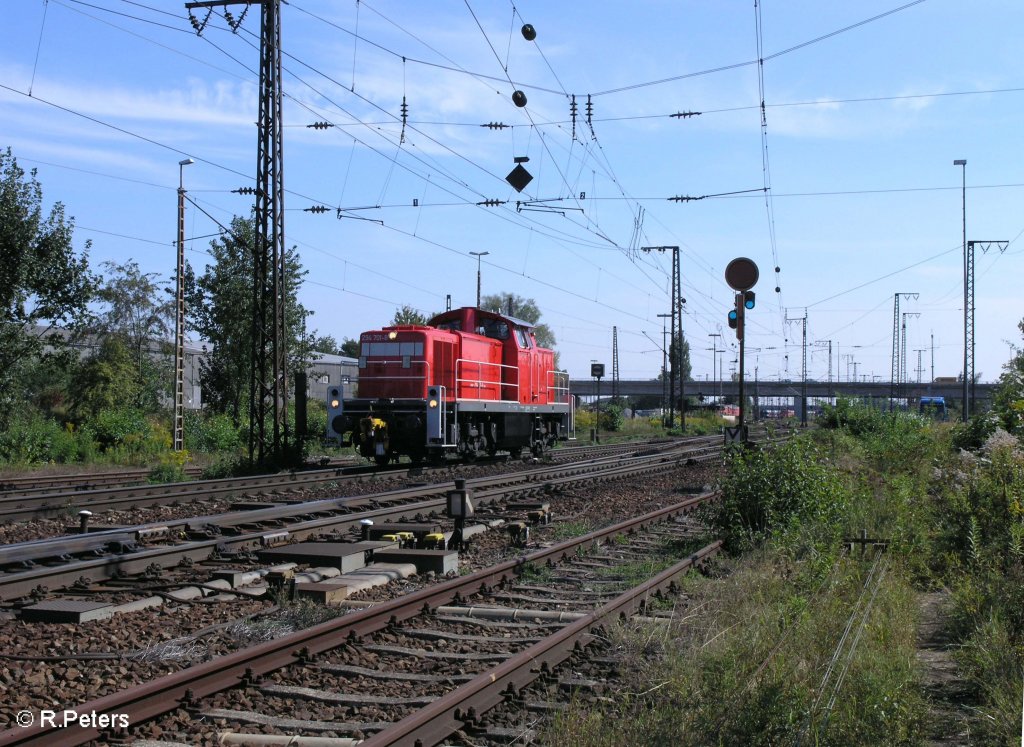 294 701-8 verlsst Regensburg Ost in Richtung HBF. 09.09.09