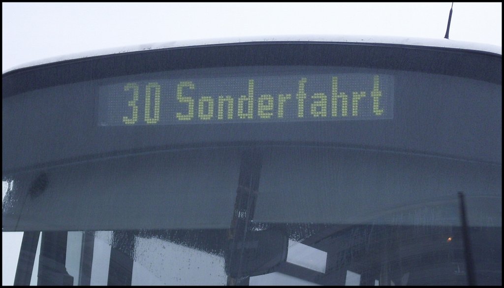30 Sonderfahrt eines Neoplan Euroliner der RPNV in Bergen.