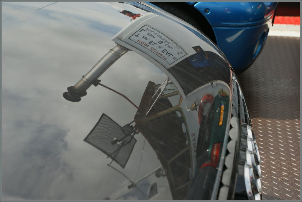 Auch eine kurze Schiffsreise kann interesstante (Foto)-Motive bieten.
(Mosel-F�hre von Ober- nach Wasserbillig am 14. Juni 2013)