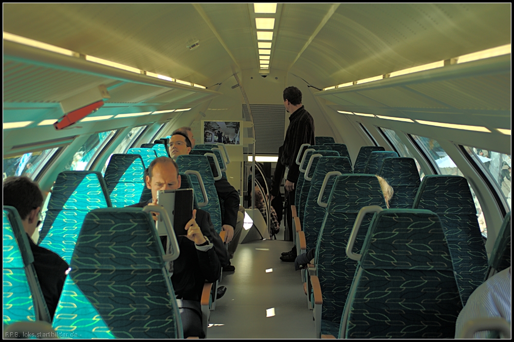 Bestuhlung Oberdeck des KISS f�r die ODEG auf der InnoTrans 2012 in Berlin