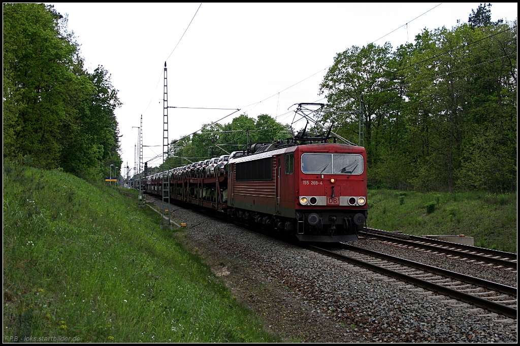 DB 115 269-4 mit neuen Autos Richtung FFO (gesehen Gr�nheide Fangschleuse 25.05.2010)
