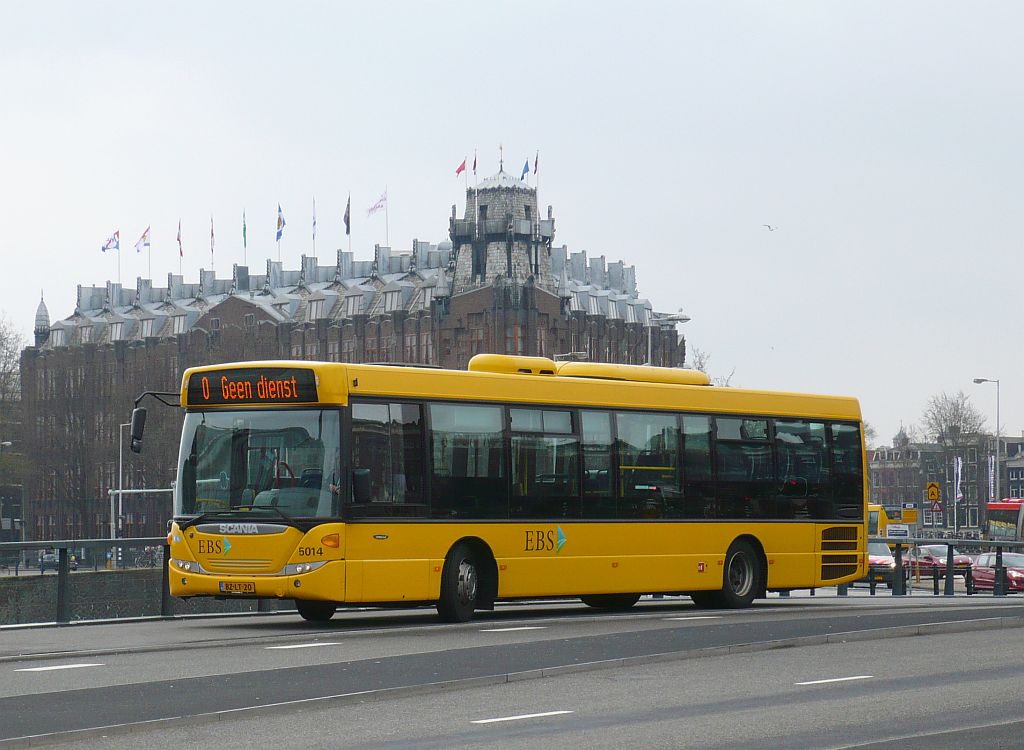 EBS Bus 5014 Scania Omnilink Baujahr 2011. Odebrug, Amsterdam 17-04-2013.

EBS bus 5014 Scania Omnilink in dienst sinds 18-10-2011. Odebrug, Amsterdam 17-04-2013.