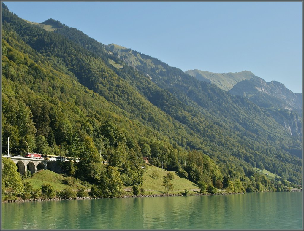 Ein De 101 mit einem IR zwischen Ebligen und Oberried. 
27. Aug. 2012