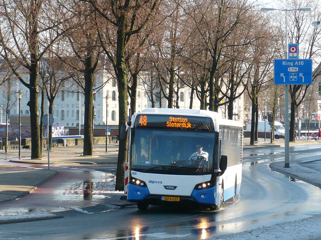 GVBA Bus 1126 VDL Berkhof Citea SLF 120 250 Baujahr 2011. Prins Hendrikkade Amsterdam 06-02-2013.

GVBA bus 1126 VDL Berkhof Citea SLF 120 250 bouwjaar 2011. Prins Hendrikkade Amsterdam 06-02-2013.