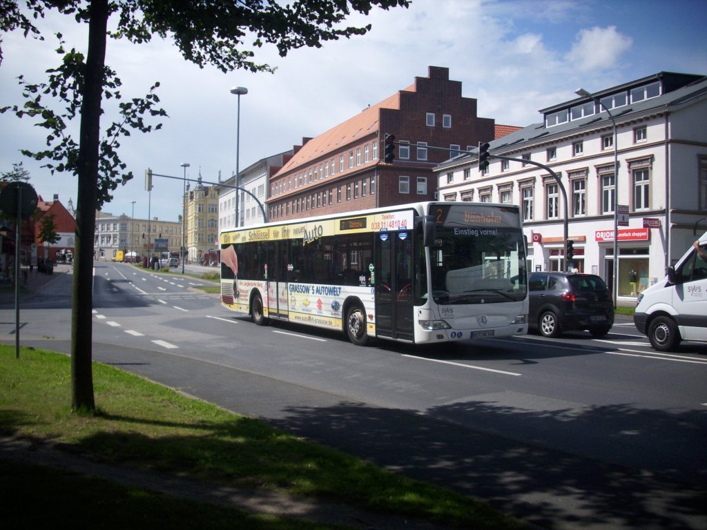 Mercedes Citaro II der Stadtwerke Stralsund in Stralsund.   
