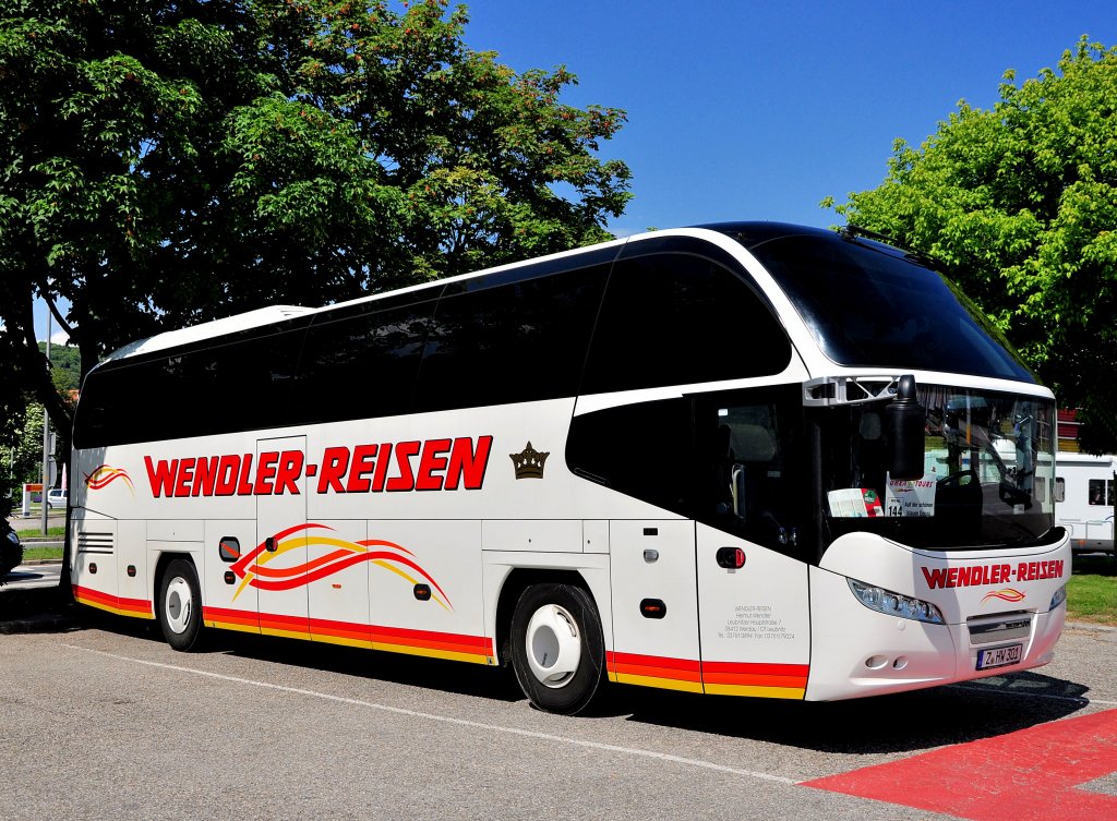 NEOPLAN CITYLINER von WENDLER Reisen aus Deutschland am 29.5.2013 in Krems gesehen.