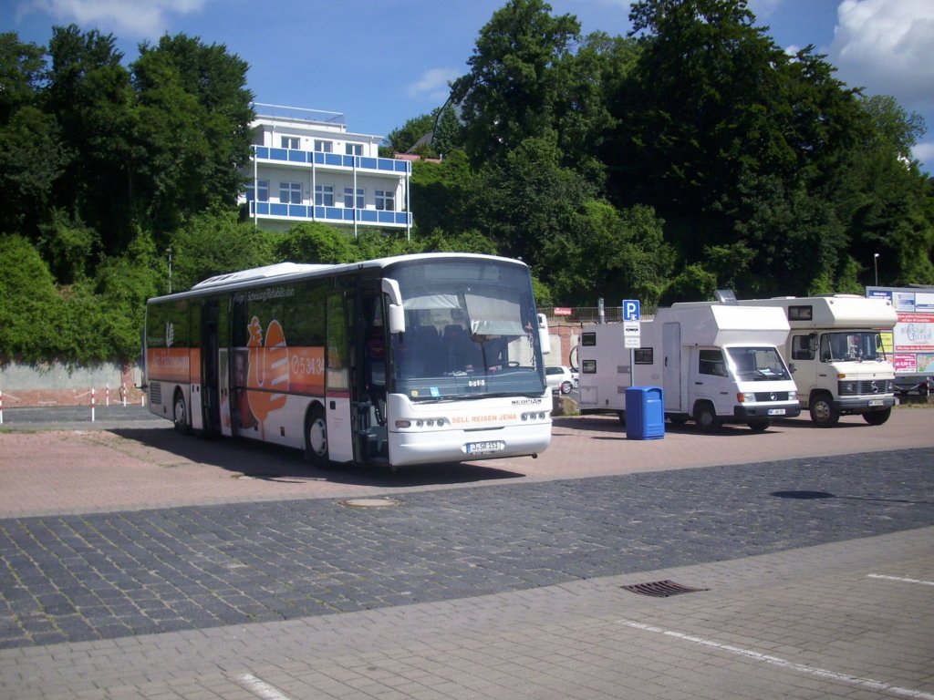 Neoplan Euroliner von Sell Reisen Jena aus Deutschland im Stadthafen Sassnitz.