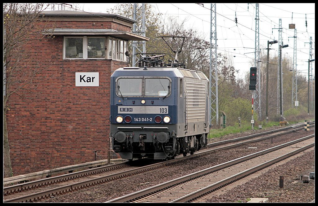 RBH 103 / 143 041-2 fuhr am 13.04.2010 solo durch Berlin Karow
<br><br>
- Update: 08.2018 bei Fa. Bender, Opladen