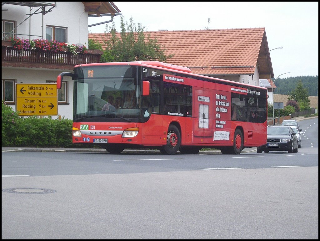 Setra 415 NF von Ostbayernbus in Michelsneukirchen.