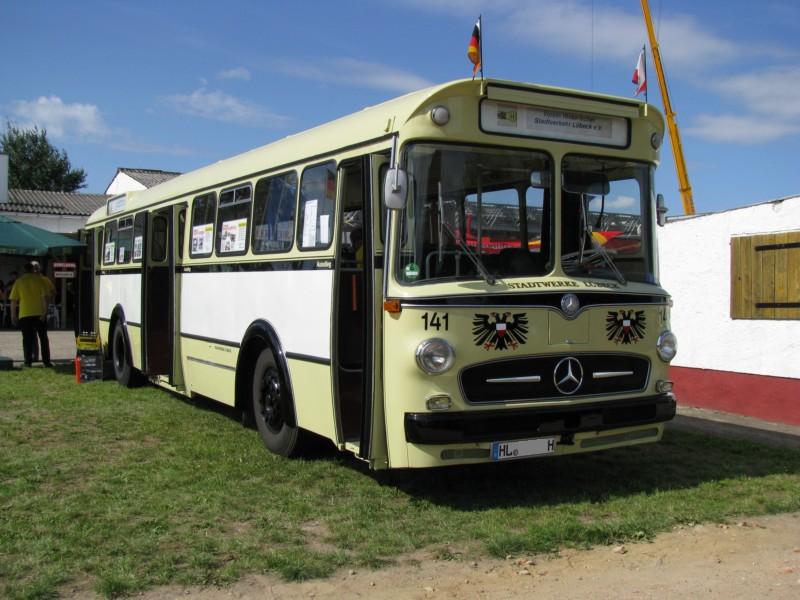 Stadtomnibus MB O 317 der  Stadtwerke Lbeck  [Heckansicht], Meetzen [16.08.2009]
 

