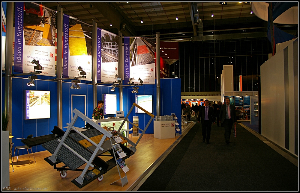 Stand Arthur Kr�ger, Deutschland: Technik in Kunststoff. GFK f�r Dienstwegesysteme, Podeste, Gel�nder und Treppen (INNOTRANS 2010 Berlin 21.09.2010)