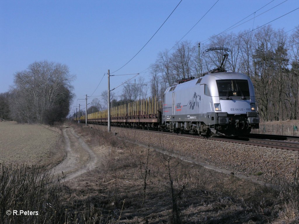 Un nochmal ES U2-100 mit leeren Holzzug bei Jacobsdorf(Mark). 08.03.11